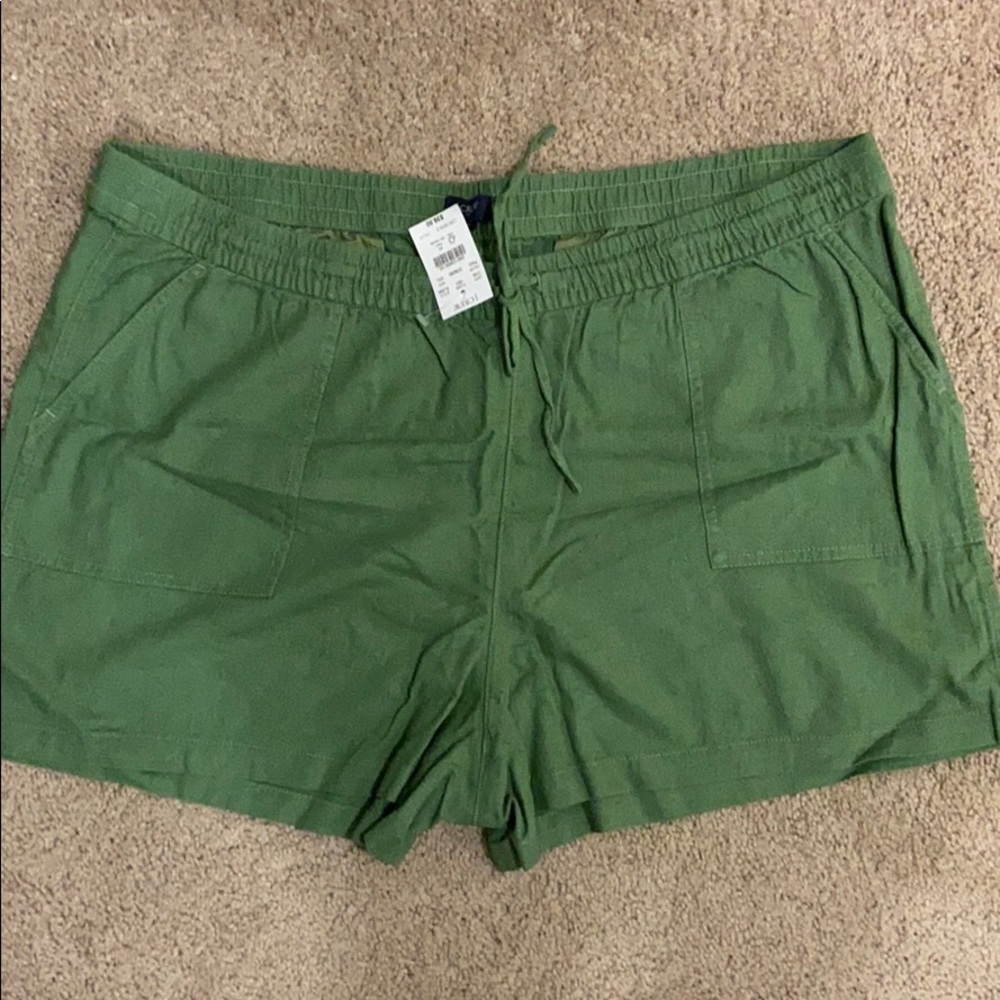 !!Brand New!! J. Crew Mossy Green Linen Shorts